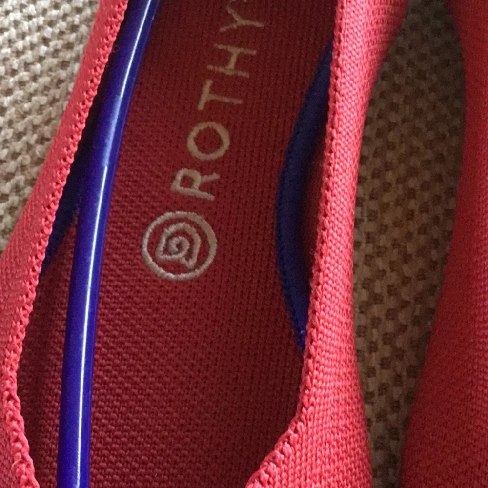 NWOT Rothy’s Point Red Flats - Picture 2 of 5